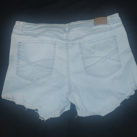 Light Washed Ripped Jean Shorts - Picture 2 of 3